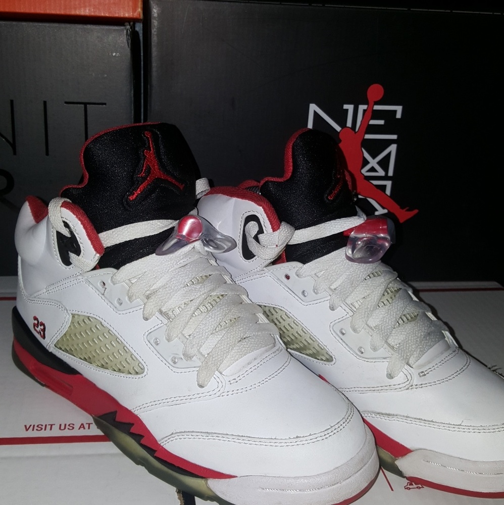 Air Jordan Retro Fire Red 5